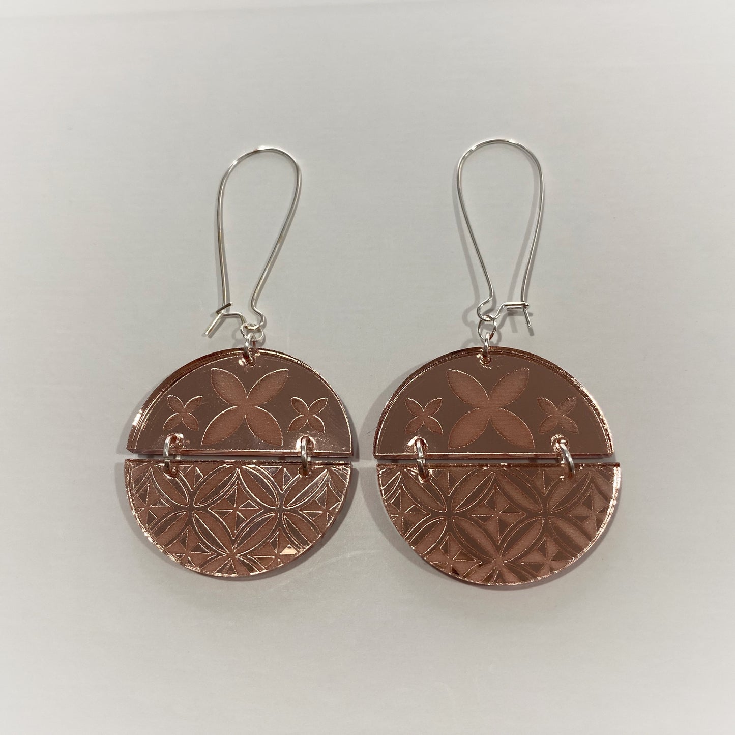 Vaelua Tipani Earrings