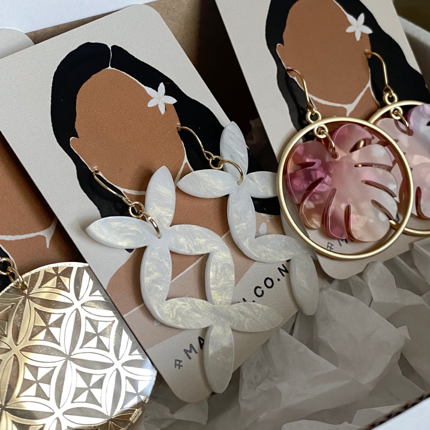 Classic Li'o Earrings (Gold/RoseGold/Silver)