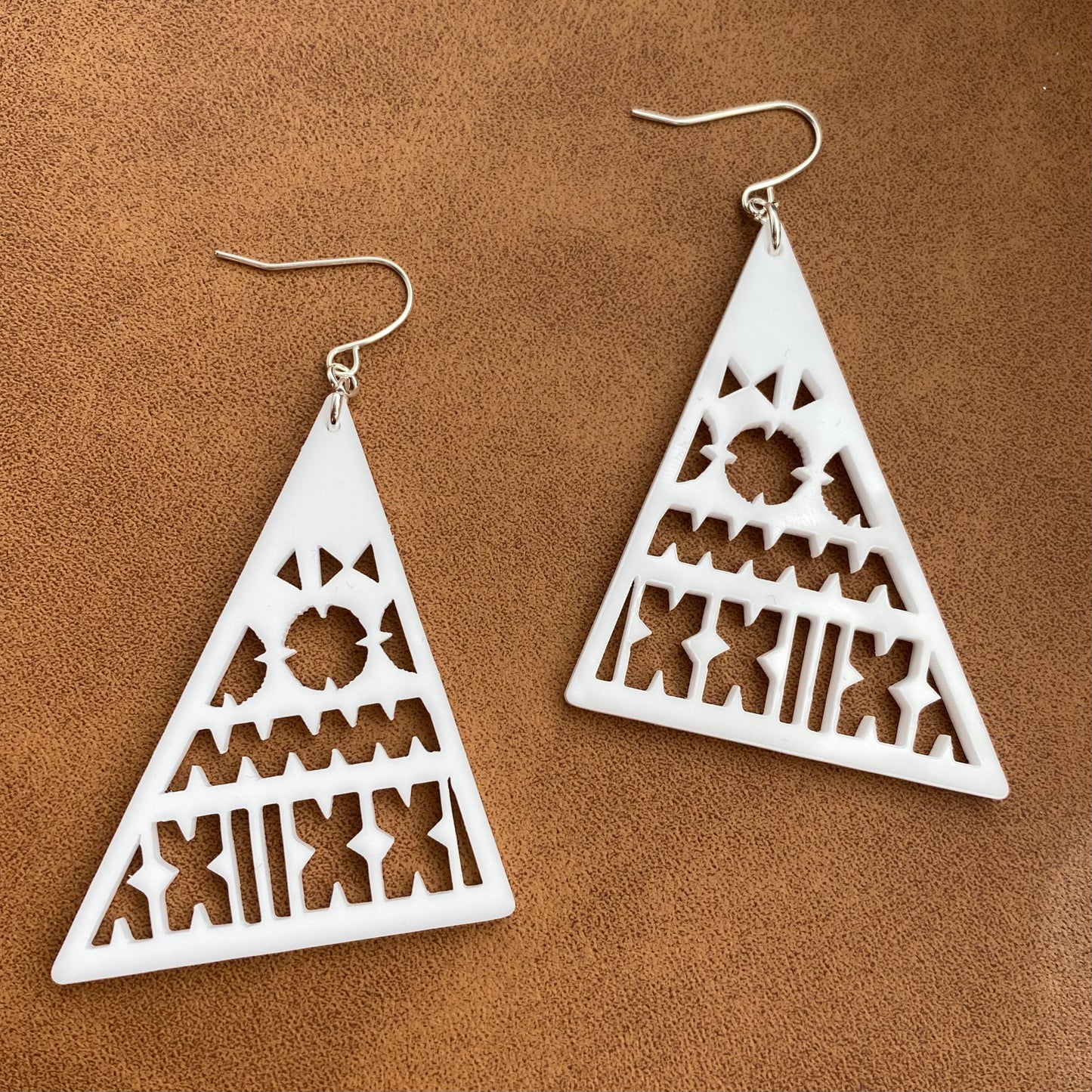 Muatolu Statement Earrings (White)