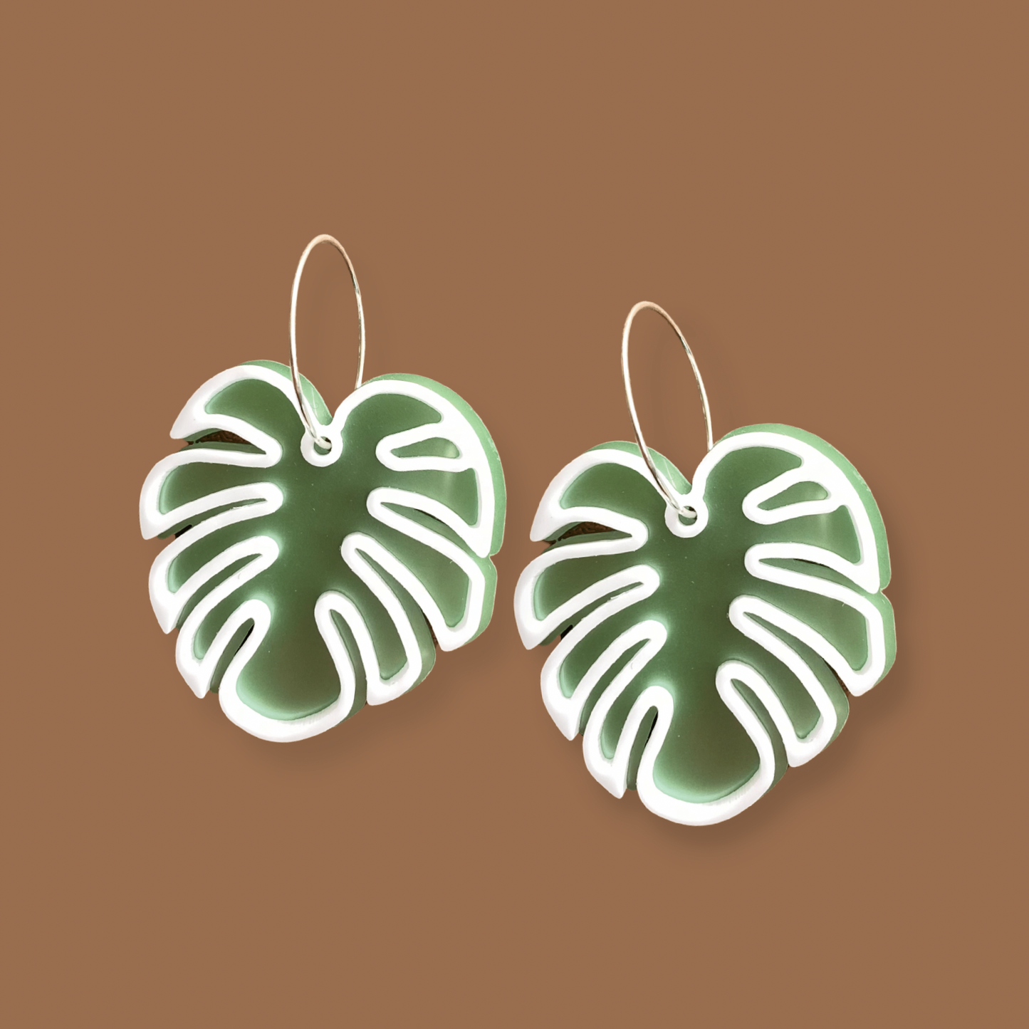 Mata Monstera Drop Earrings (Green/Pink)